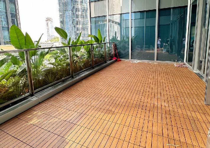 multicolor wood plastic composite deck