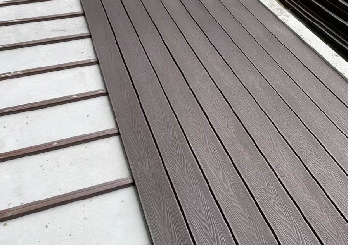 multicolor wood plastic composite deck